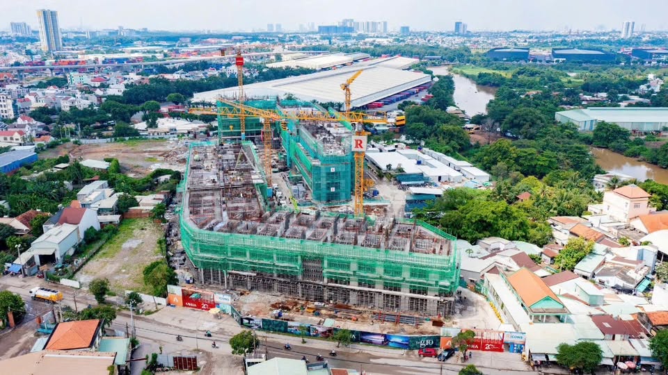 tiến-độ-thi-công-dự-án-the-gió-riverside-tháng-10-2026